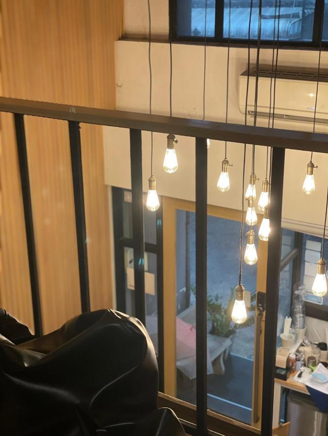 Ora Hostel Бангкок Екстер'єр фото