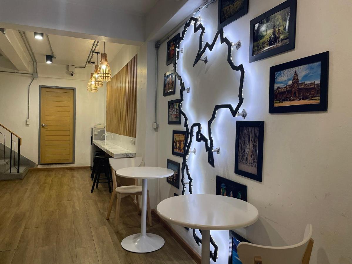 Ora Hostel Бангкок Екстер'єр фото