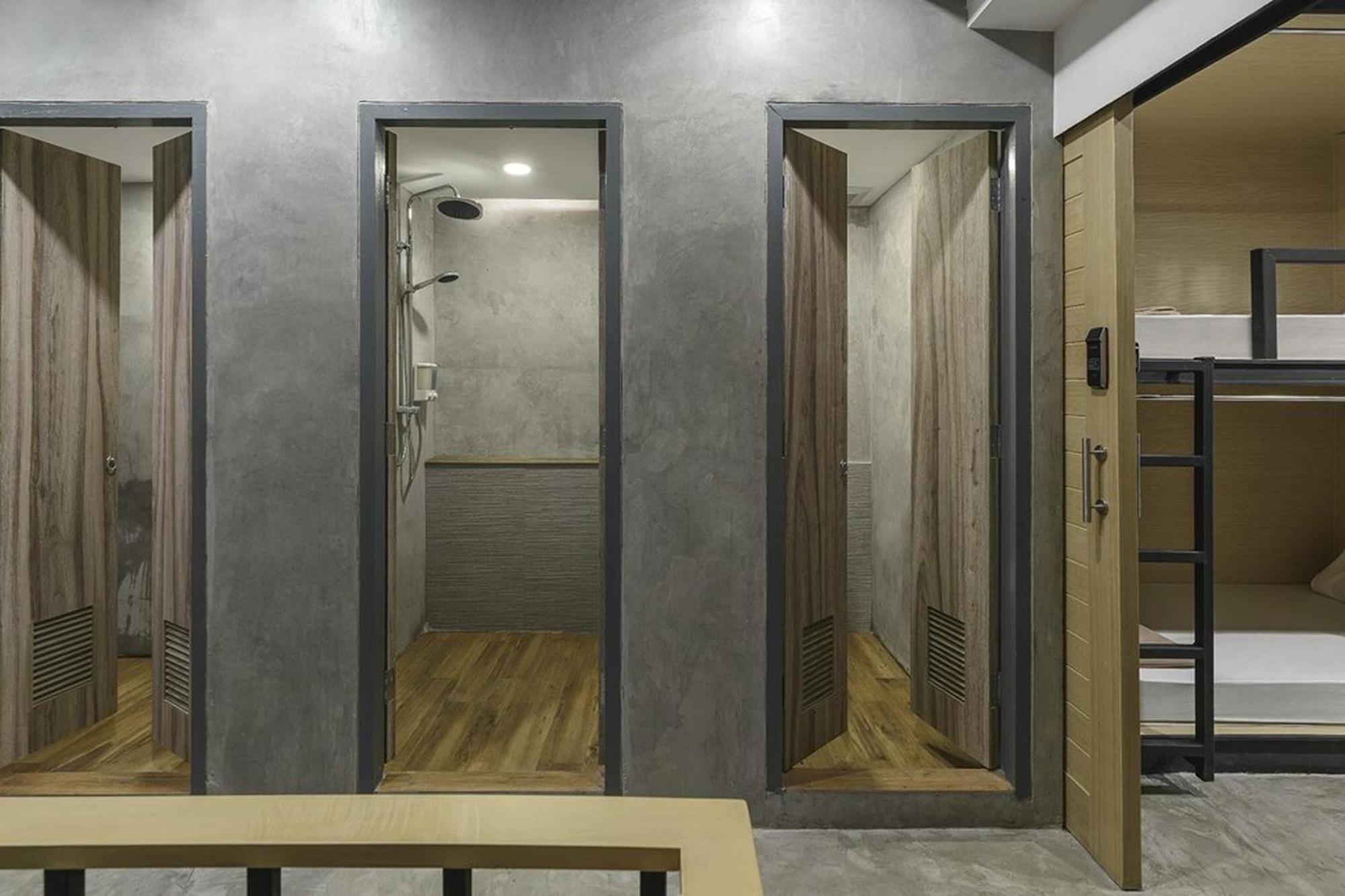 Ora Hostel Бангкок Екстер'єр фото