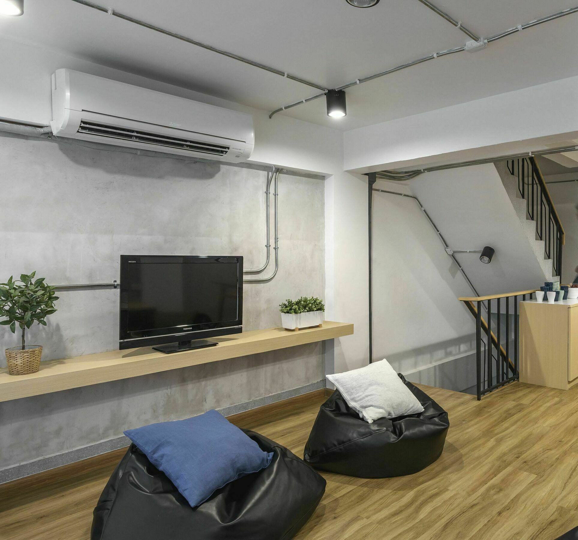 Ora Hostel Бангкок Екстер'єр фото